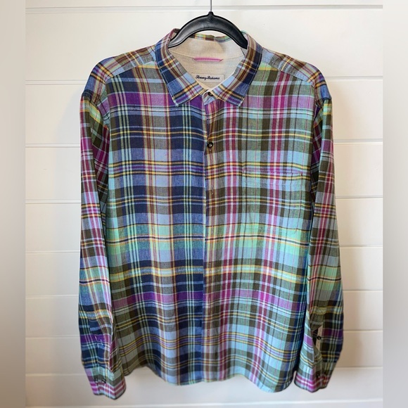 Tommy Bahama Other - TOMMY BAHAMA Men's Size L 100% Linen Plaid Long Sleeve Shirt Perfect for Easter‎